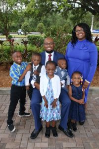Pastor-Lane-Fam-002